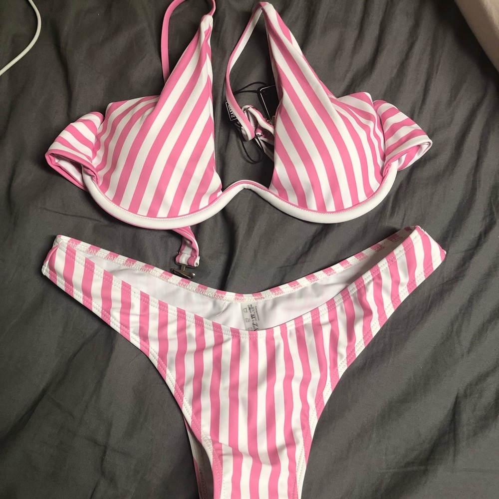 push up plunge bikini